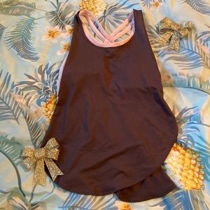 ✨Fabletics Bult-In Bra Tank✨